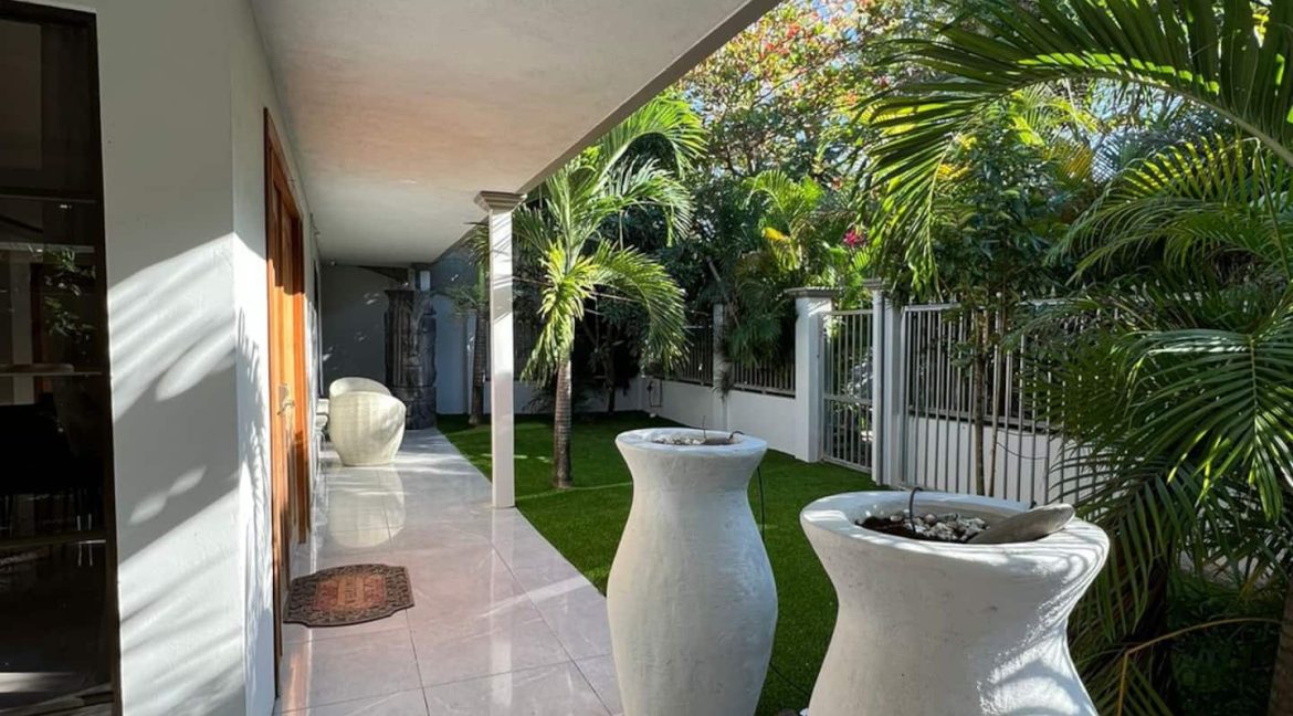 79bde38a-00b8-4079-bad6-c7a10c3d1db8