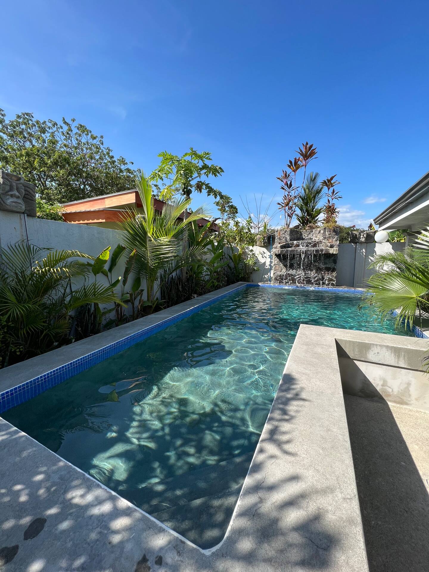 Dos Cocos 2 Beautiful Homes, 5 Minute Walk To The Sand!