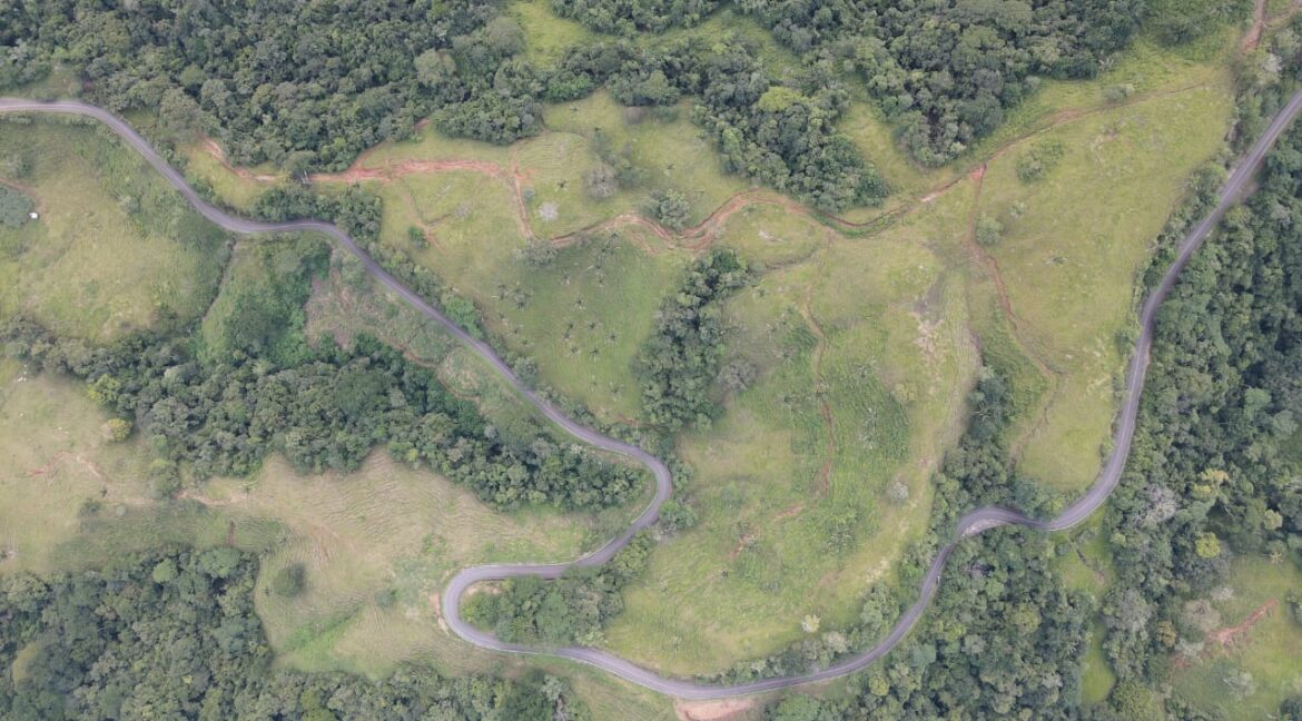 0a0ef136-2287-4a27-adc5-b7dcc7915aea